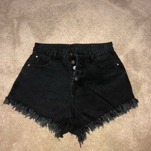 Shein size medium. Black shorts high waisted.